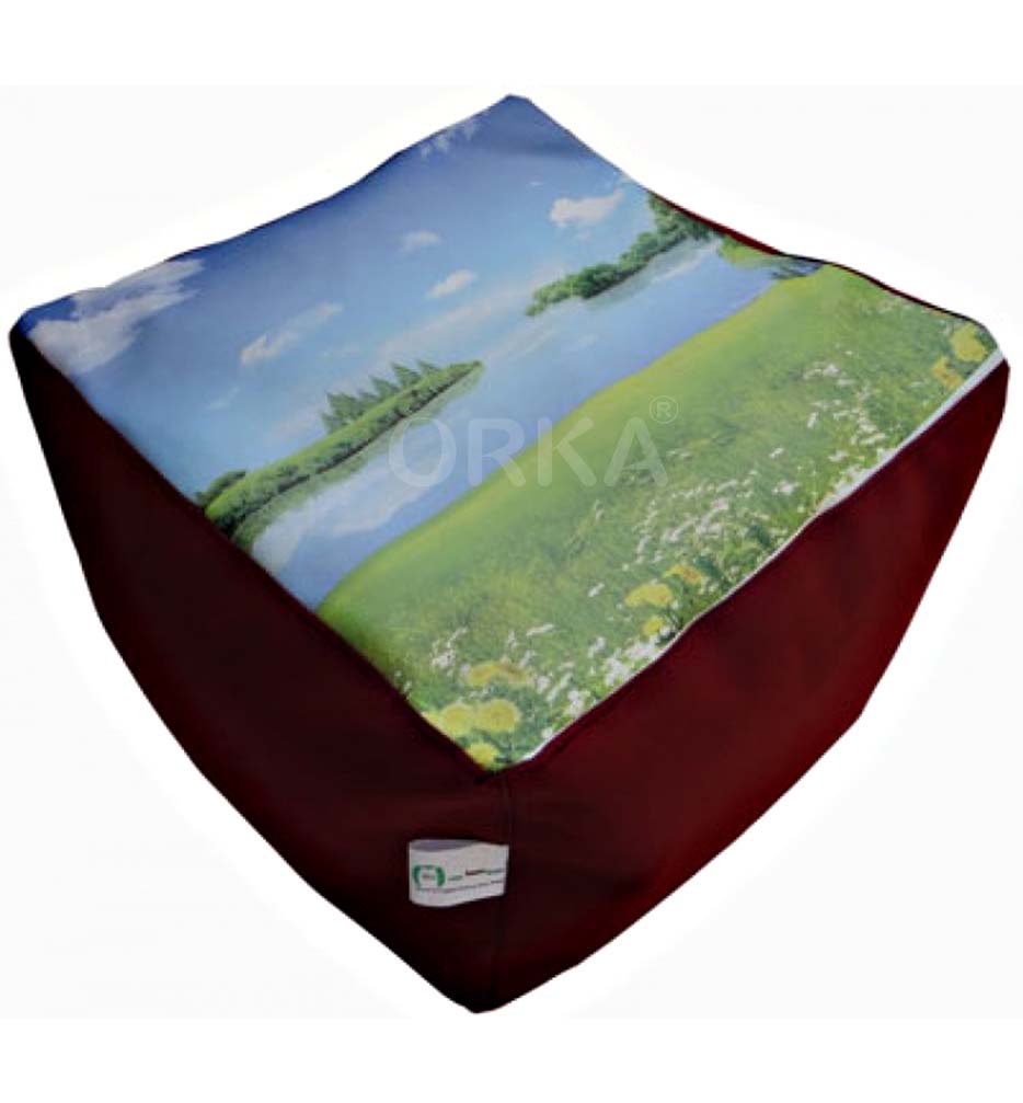Orka Digital Printed Red Square Puffy Nature Theme  